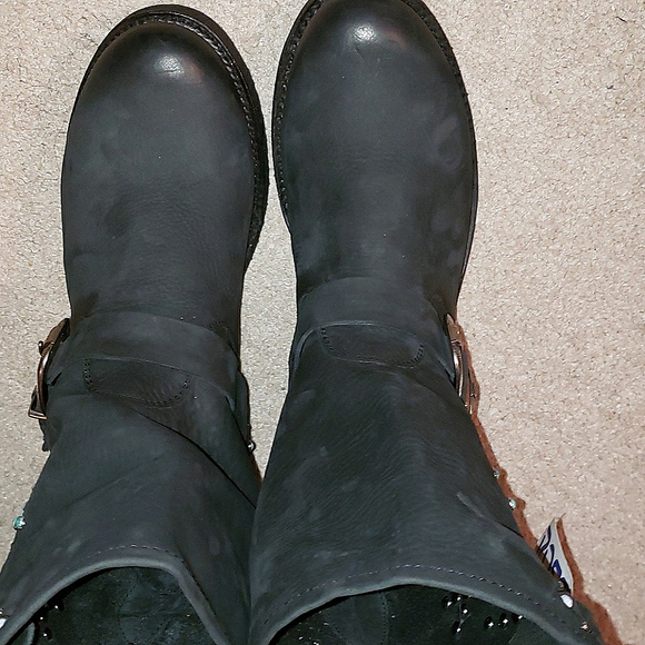 ●SOLD●FRYE 8½ STONE STUDDED - Picture 14 of 16